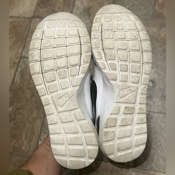 Nike Size 6 - Picture 5 of 6